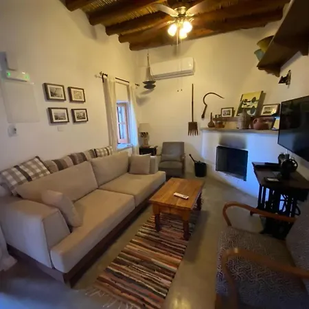 Spiti Calliope Ferienhaus *